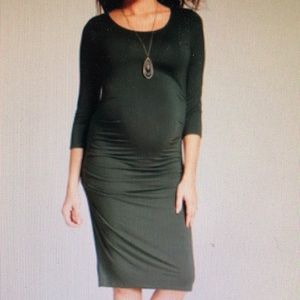 Ingrid & Isabel 3/4 Sleeve shirred Sides